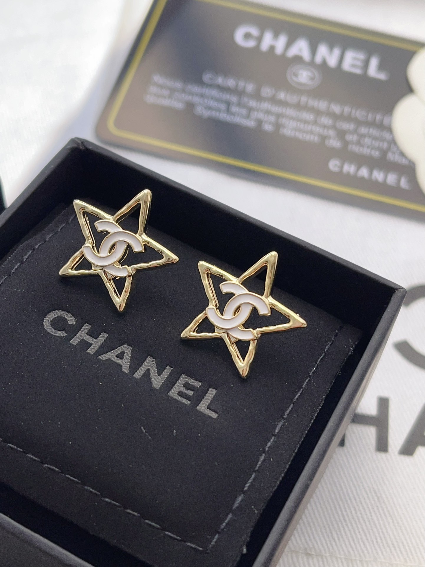 High   Quality   Fashion     Earring    011107