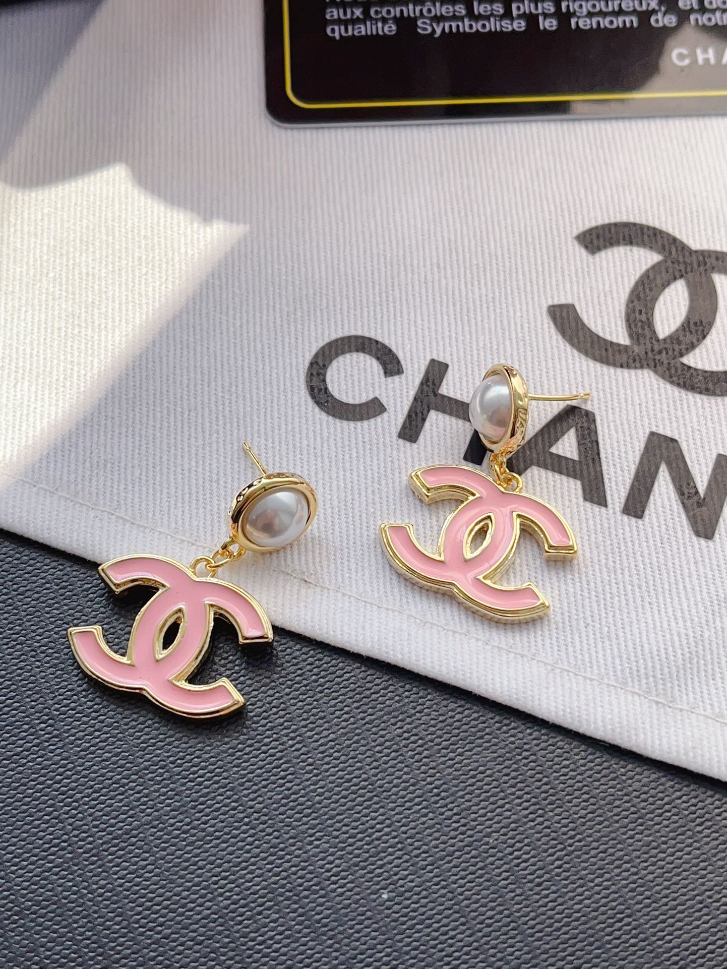 High   Quality   Fashion     Earring    011108