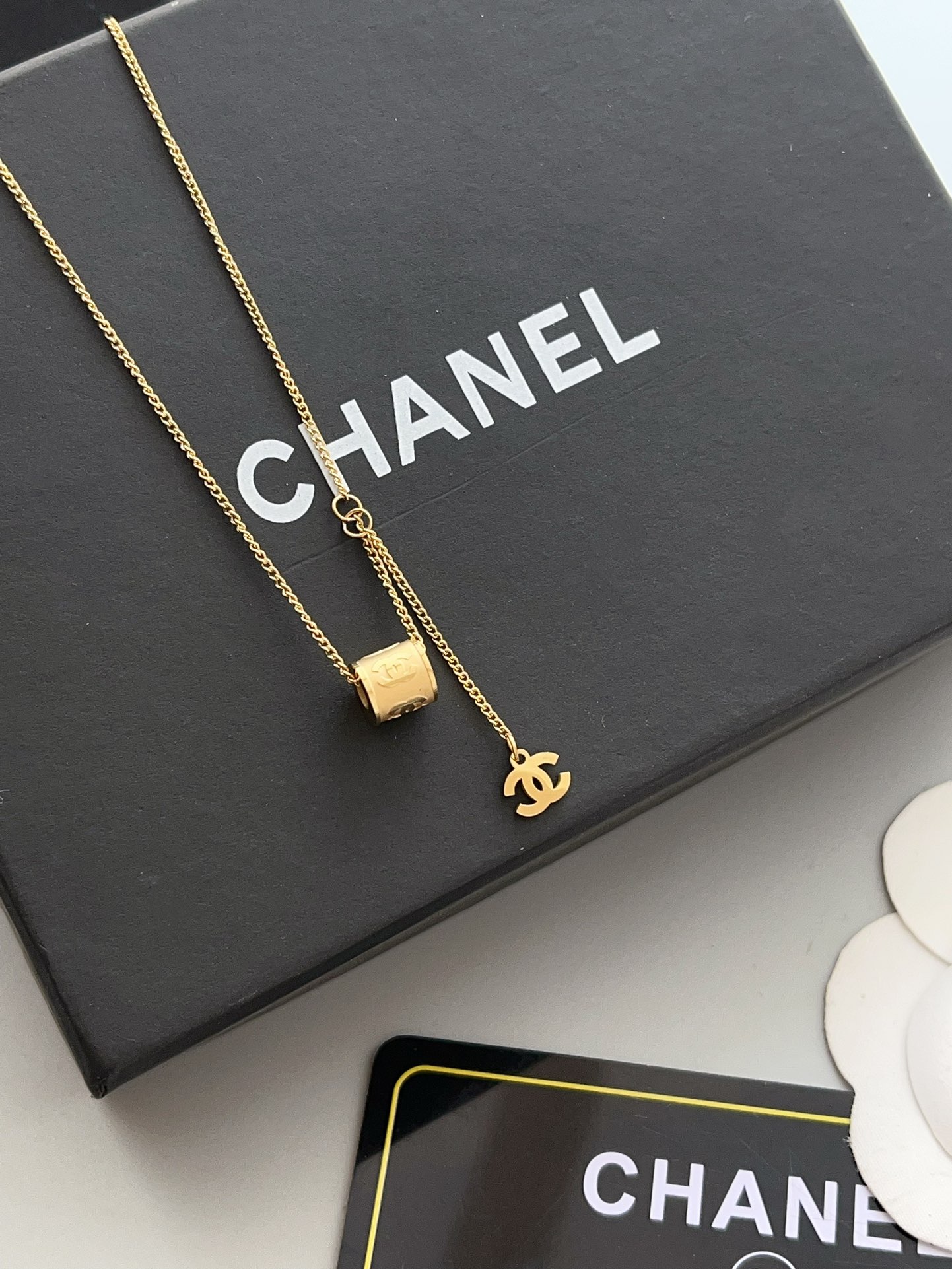 High   Quality   Fashion    Necklace   01657