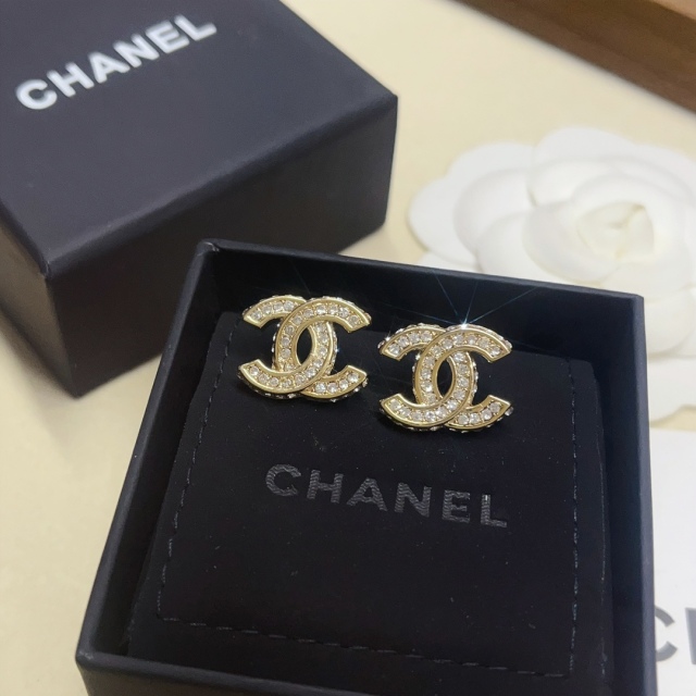 High   Quality   Fashion     Earring    011116