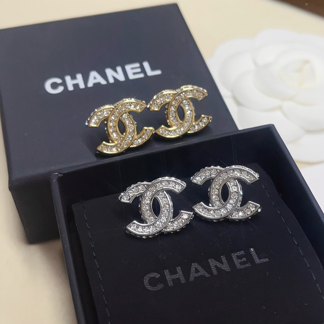High   Quality   Fashion     Earring    011116
