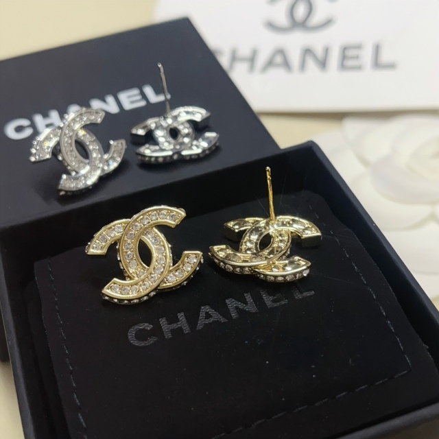 High   Quality   Fashion     Earring    011116