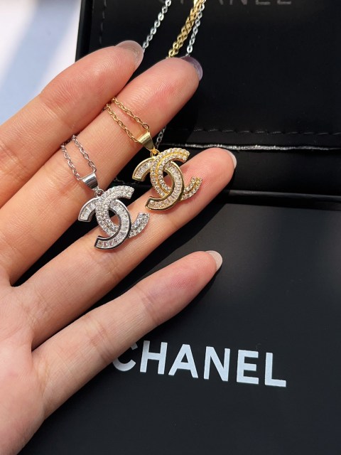 High   Quality   Fashion    Necklace   01668