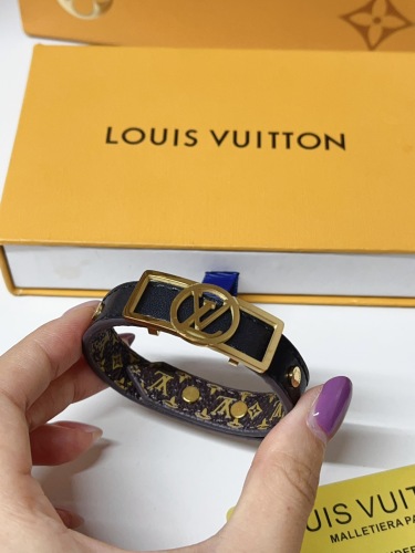 High   Quality   Fashion     Bracelet   01444