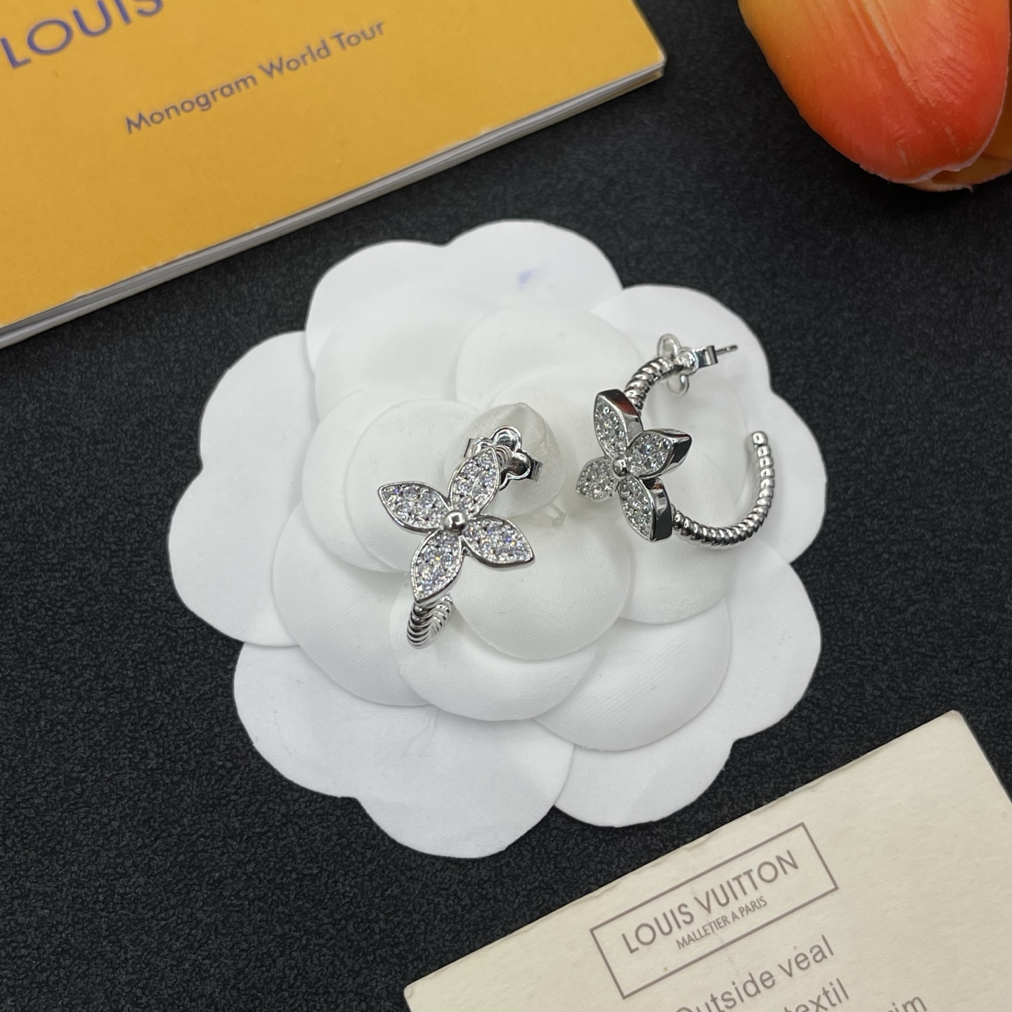 High Quality Fashion Jewelry  Earrings  0606042