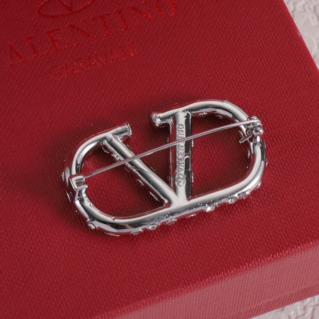 High Quality Fashion Jewelry  Brooch  0606105