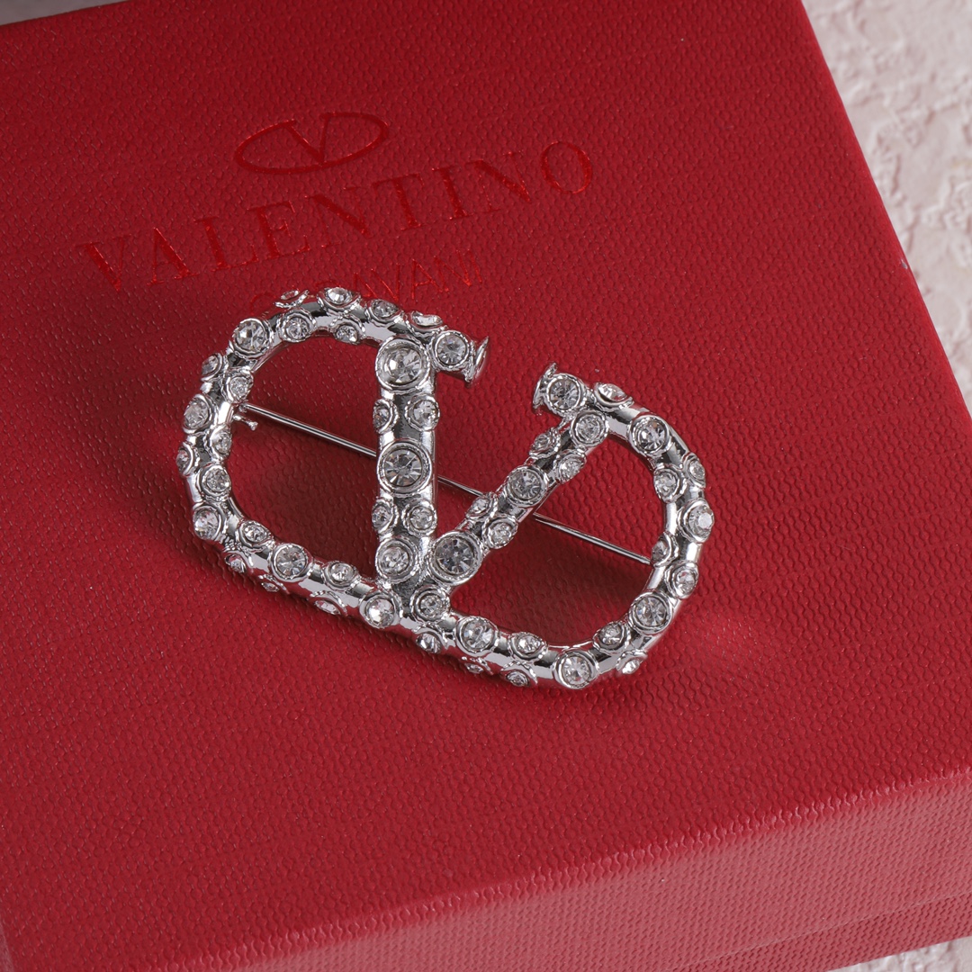 High Quality Fashion Jewelry  Brooch  0606105