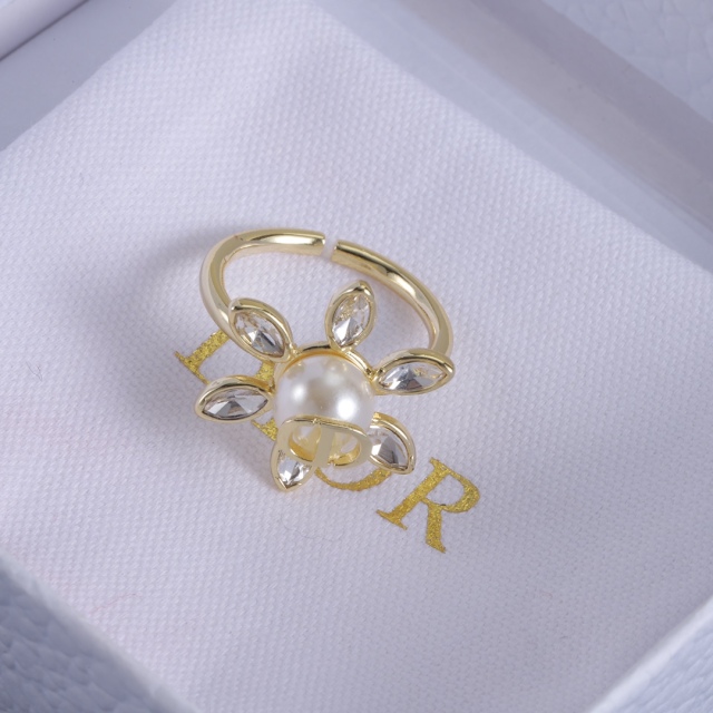 High Quality Fashion Jewelry  Ring  0606008