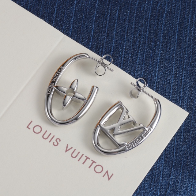 High Quality Fashion Jewelry  Earrings 0606004