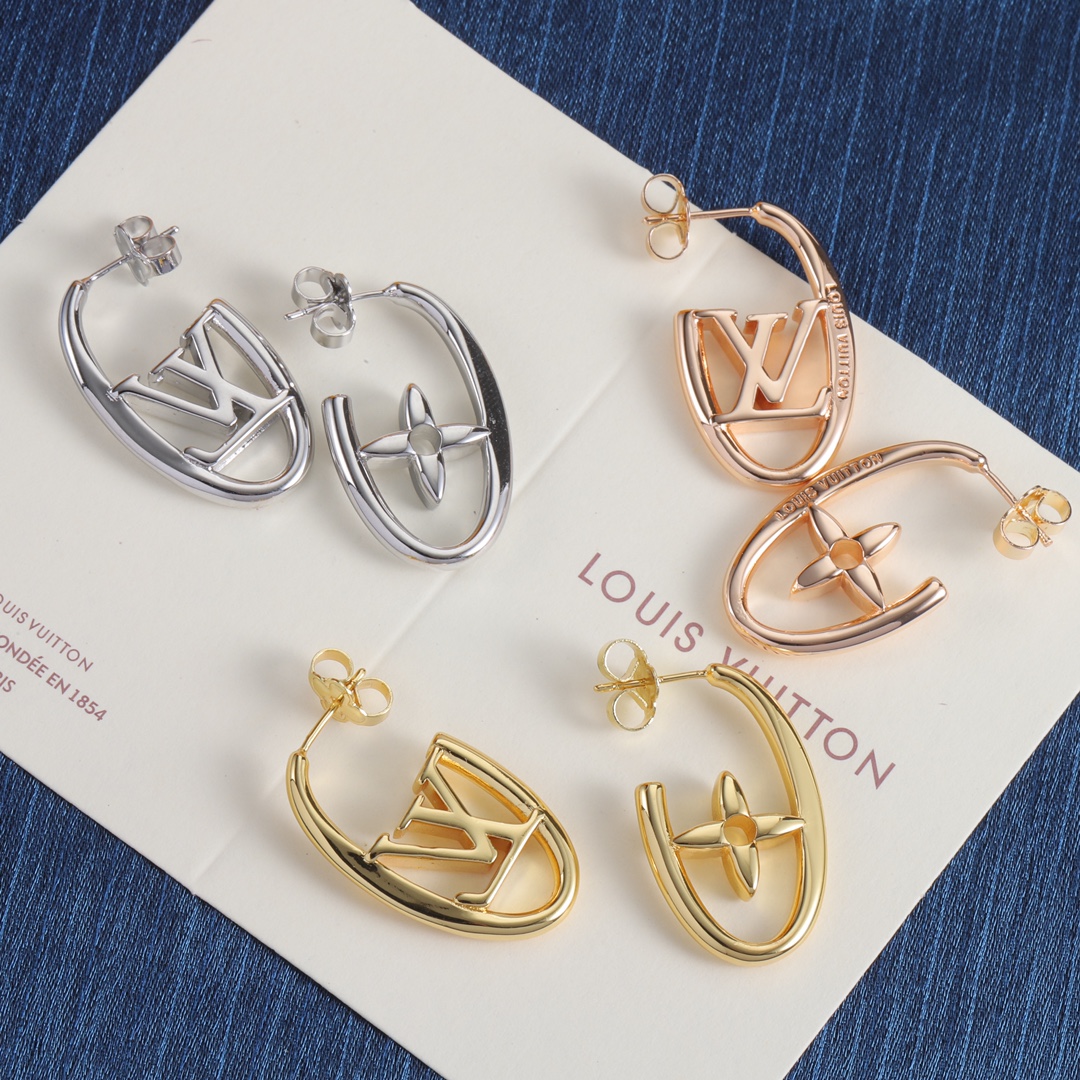 High Quality Fashion Jewelry  Earrings 0606004