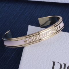 High Quality Fashion Jewelry  Bracelet  0606079