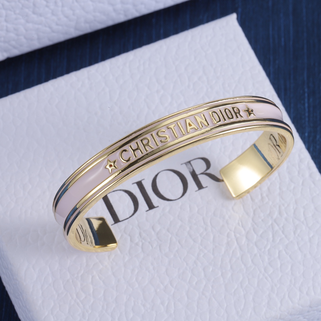 High Quality Fashion Jewelry  Bracelet  0606079