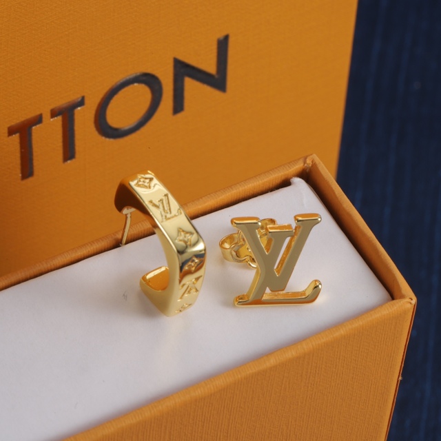 High Quality Fashion Jewelry  Earrings 0606002