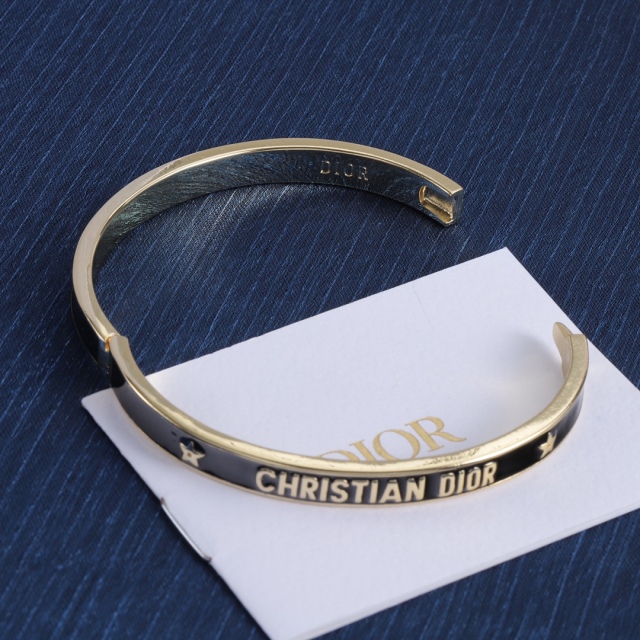 High Quality Fashion Jewelry  Bracelet  0606130