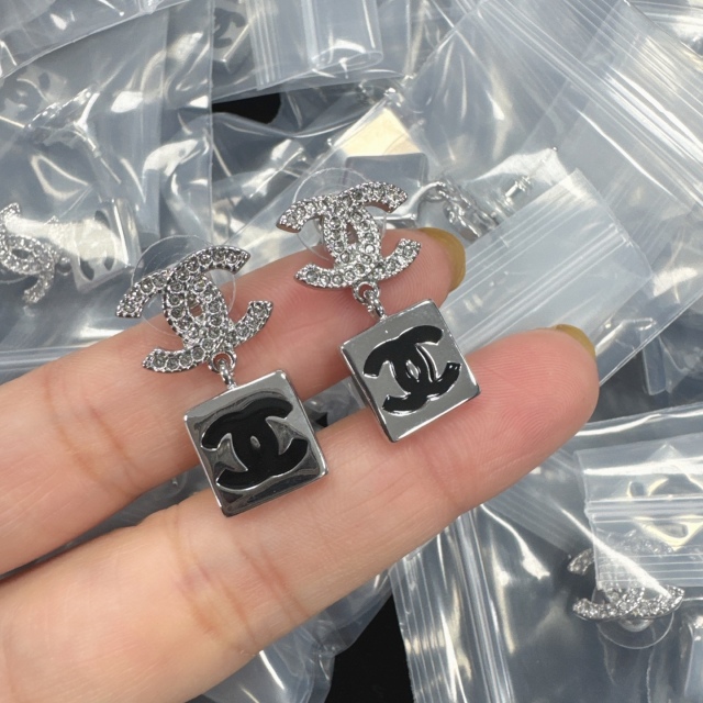 High Quality Fashion Jewelry  Earrings  0709026