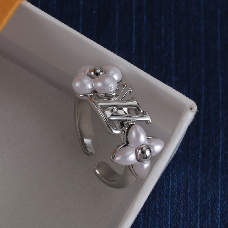 High Quality Fashion Jewelry  Ring  0828002