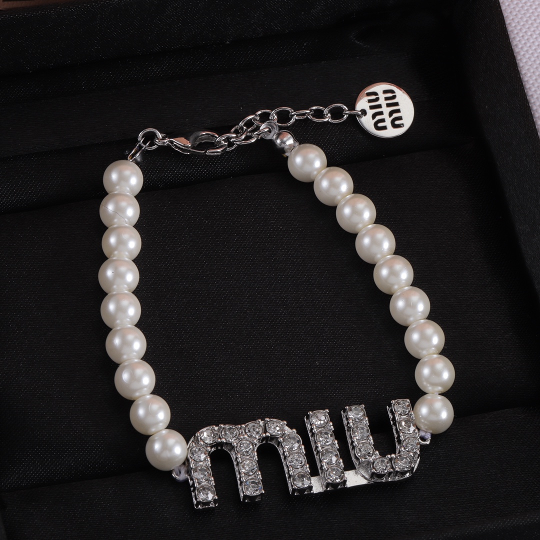High Quality Fashion Jewelry  Bracelet  1013046
