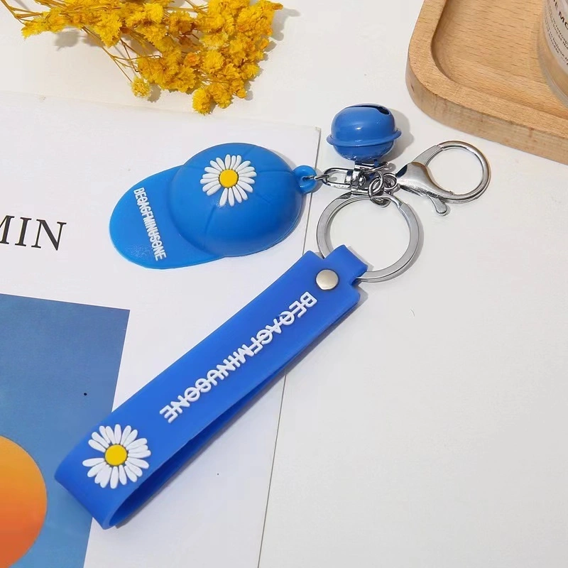 Creative Daisy Baseball Cap Keychain