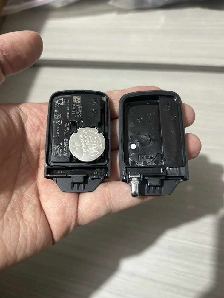 Original for Honda Jazz XRV Fit Smart KEYLESS KEY 72147-T5A-G01 ID47 chip 433.92mhz