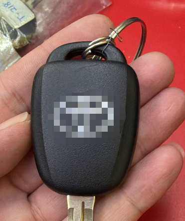 For Toyota 2/2+1/ 3/ 3+1 button toy43 Key Shell with logo on the back