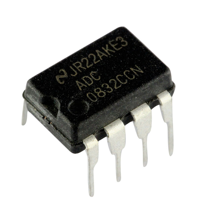 DIP ADC0832CCN 8-Bitl A/D Converter