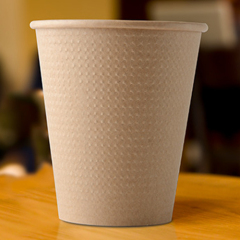 Double Embossed Dot Cup