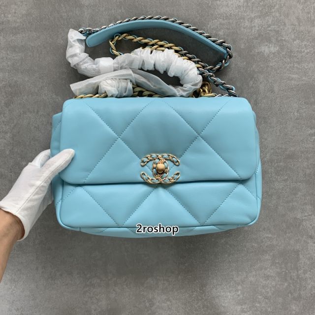 샤넬19플랩백미듐블루