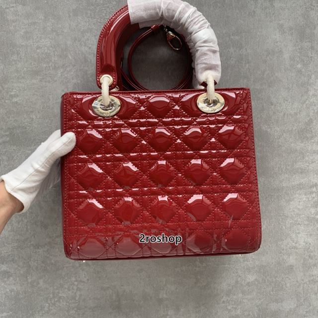 디올페이턴트레이디백미듐체리레드