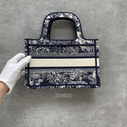 디올자수북토트백미니