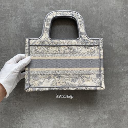 디올자수북토트백미니그레이