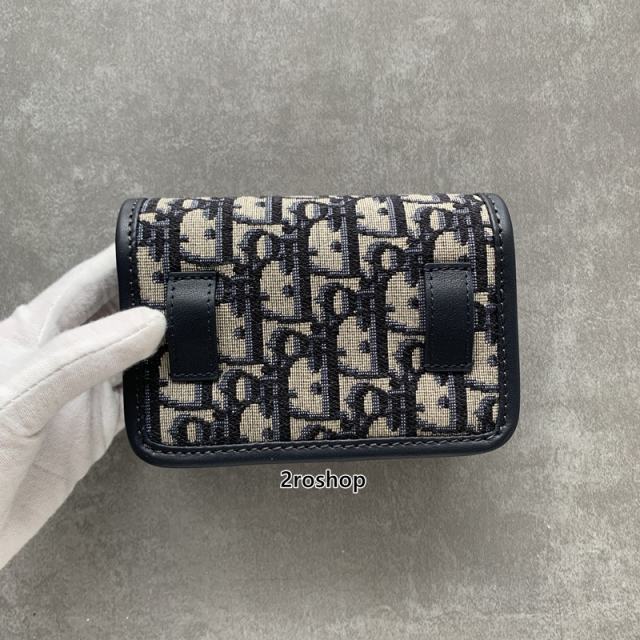 디올오블리크체인파우치