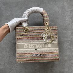 디올멀티컬러스트라이프자수레이디백