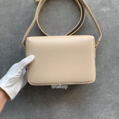 셀린느트리오페틴사이즈