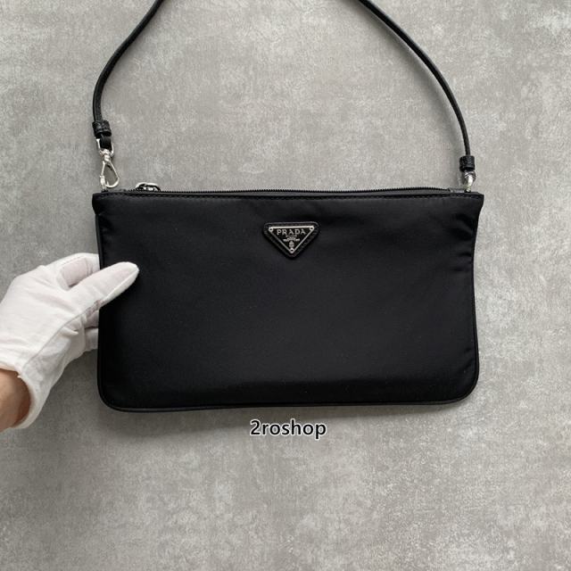 프라다숄더백