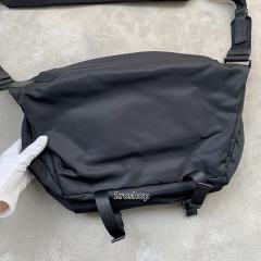 프라다플레이트나일론범백
