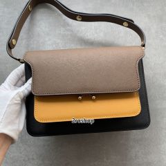 마르니트렁크백미듐