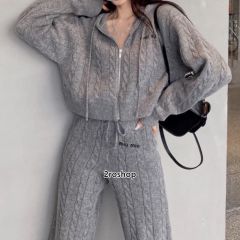 Miu Miu 니트