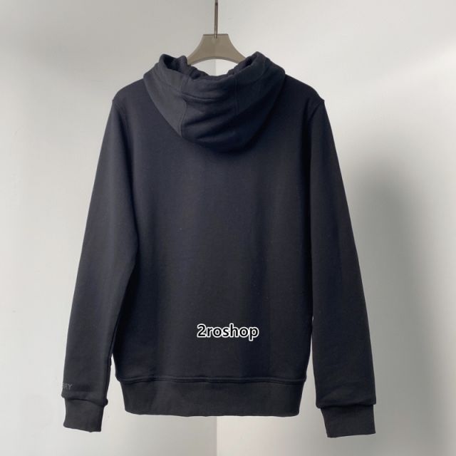 BURBERRY 스웨트셔츠