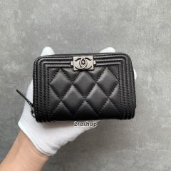 샤넬보이지퍼카드지갑블랙램스킨은장