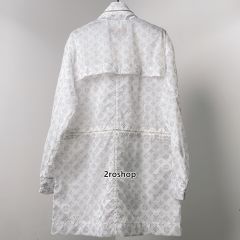 LV 트랜치 코트