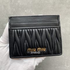 미우미우카드케이스