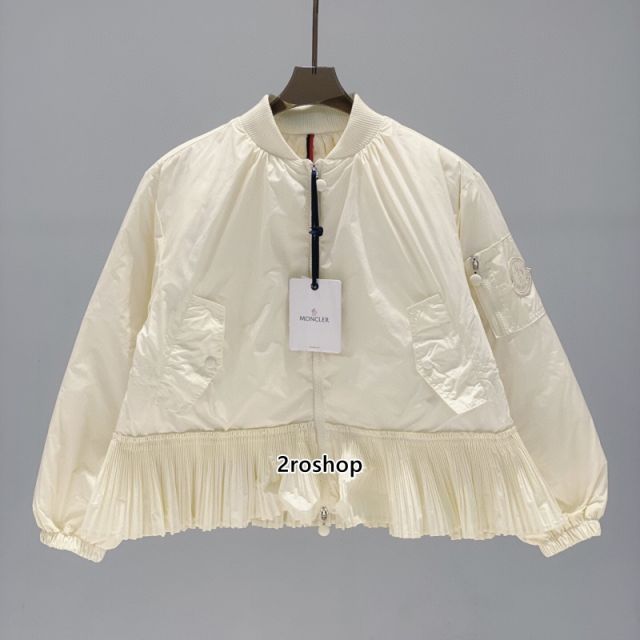 MONCLER 패딩