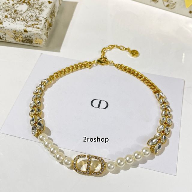 DIOR 목걸이
