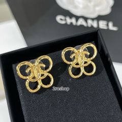 CHANEL 피어싱