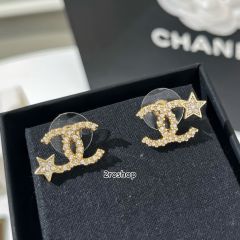 CHANEL 피어싱