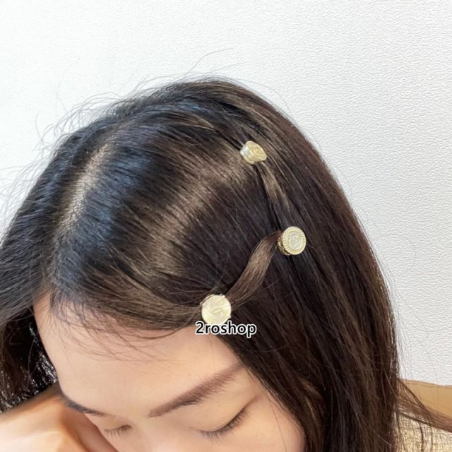 CHANEL 헤어핀