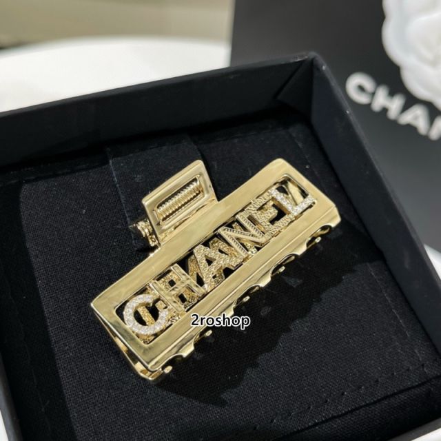 CHANEL 헤어핀