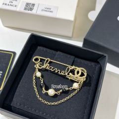 CHANEL 브로치