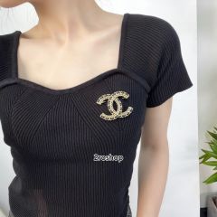 CHANEL 브로치