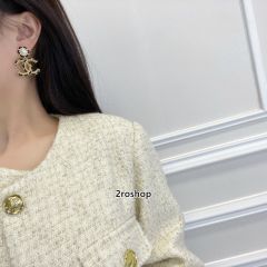 CHANEL  피어싱